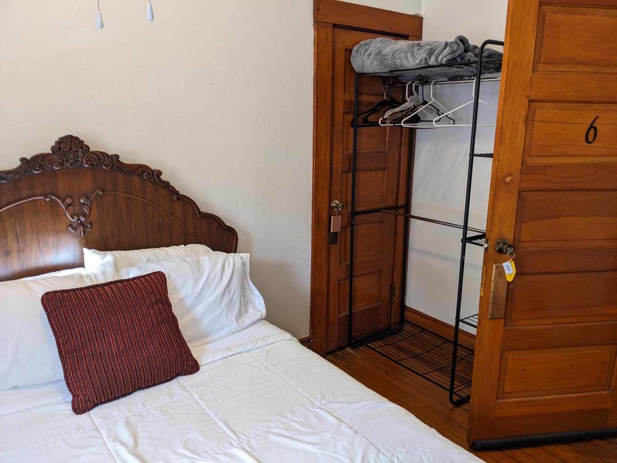 The Oliver House - Adults Only บิสบี ภายนอก รูปภาพ